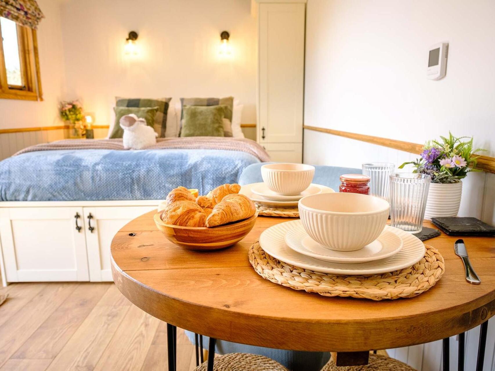 Apartment Lintmill - Bluebell Shepherds Hut *